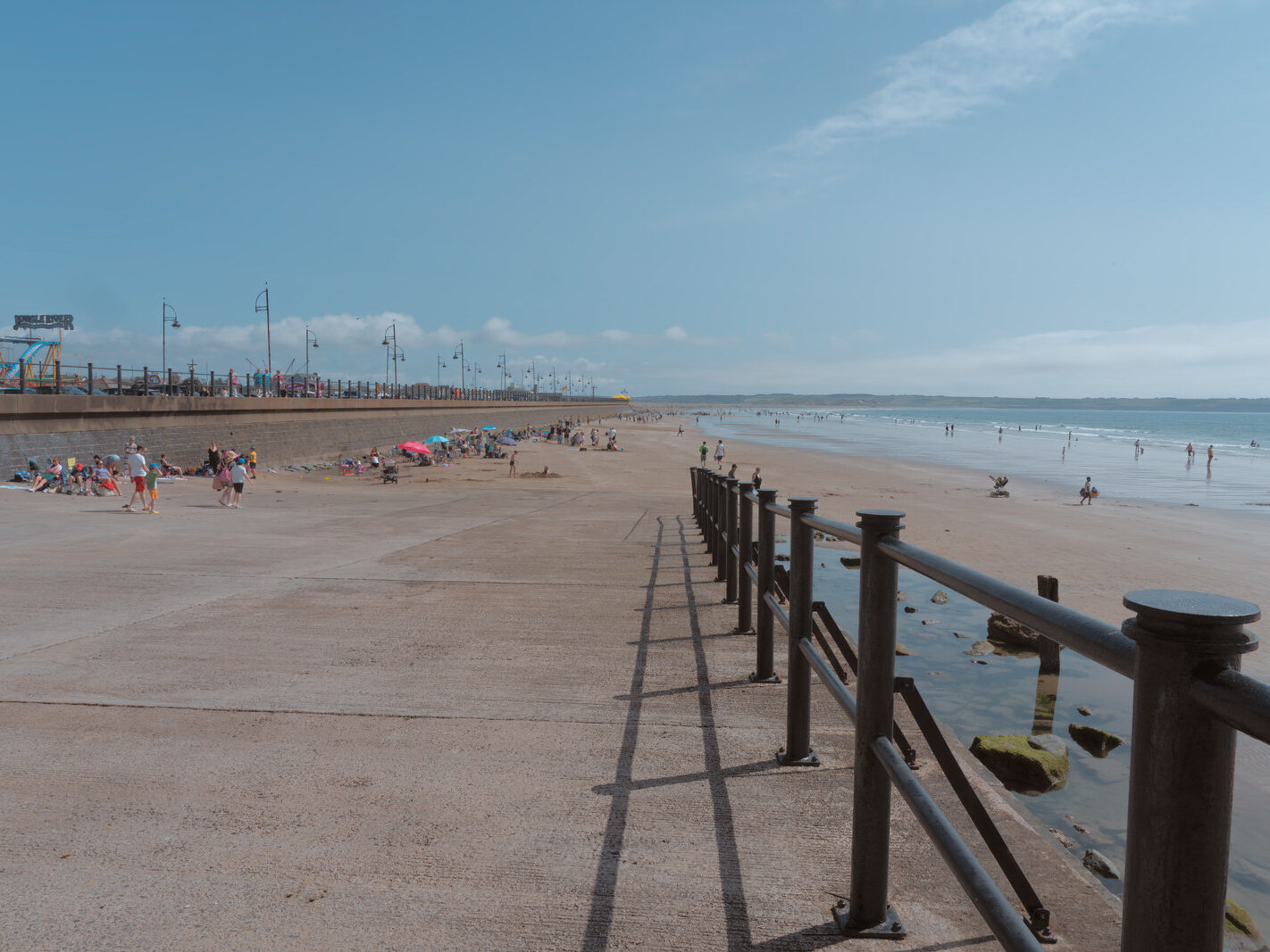 Travelling to Tramore from Waterford City is very straightforward and easy. The two towns are located just 12 kilometres apart, and there is a frequent and direct bus service operated by Bus Éireann (Route 360) that connects them.