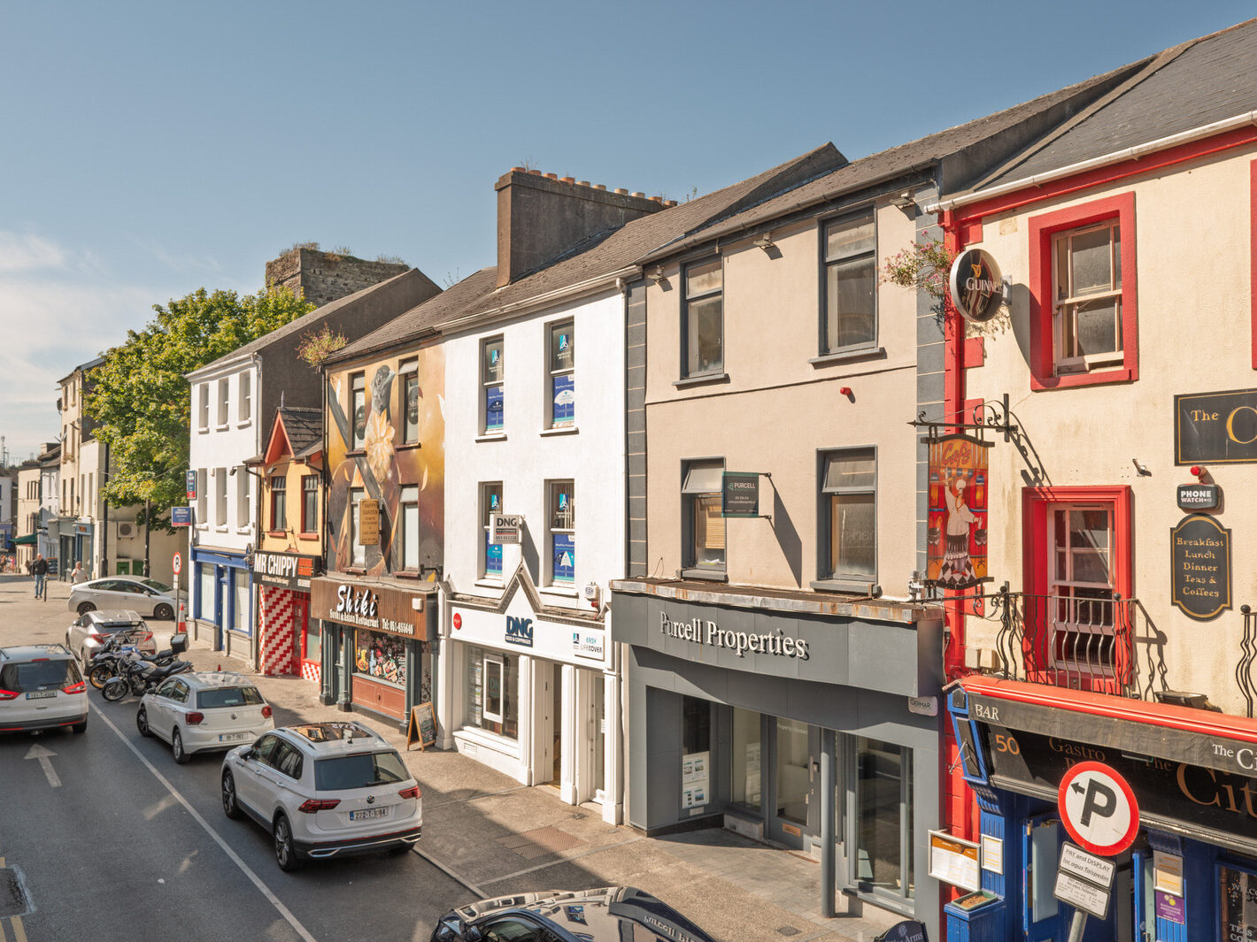 I USED A LEICA Q3 TO RANDOMLY PHOTOGRAPH WATERFORD CITY IN AUGUST 2026-274642