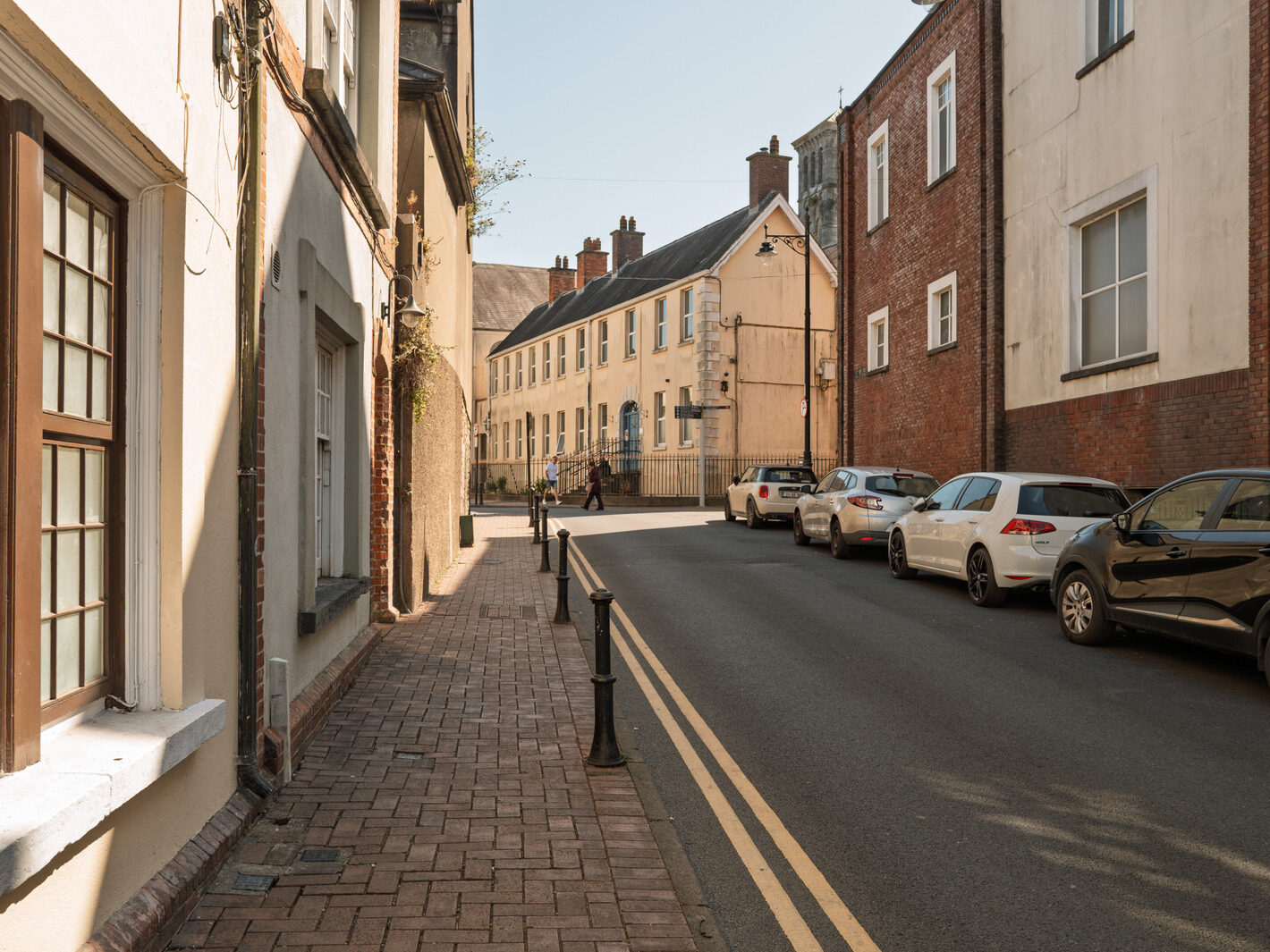 I USED A LEICA Q3 TO RANDOMLY PHOTOGRAPH WATERFORD CITY IN AUGUST 2026-274654