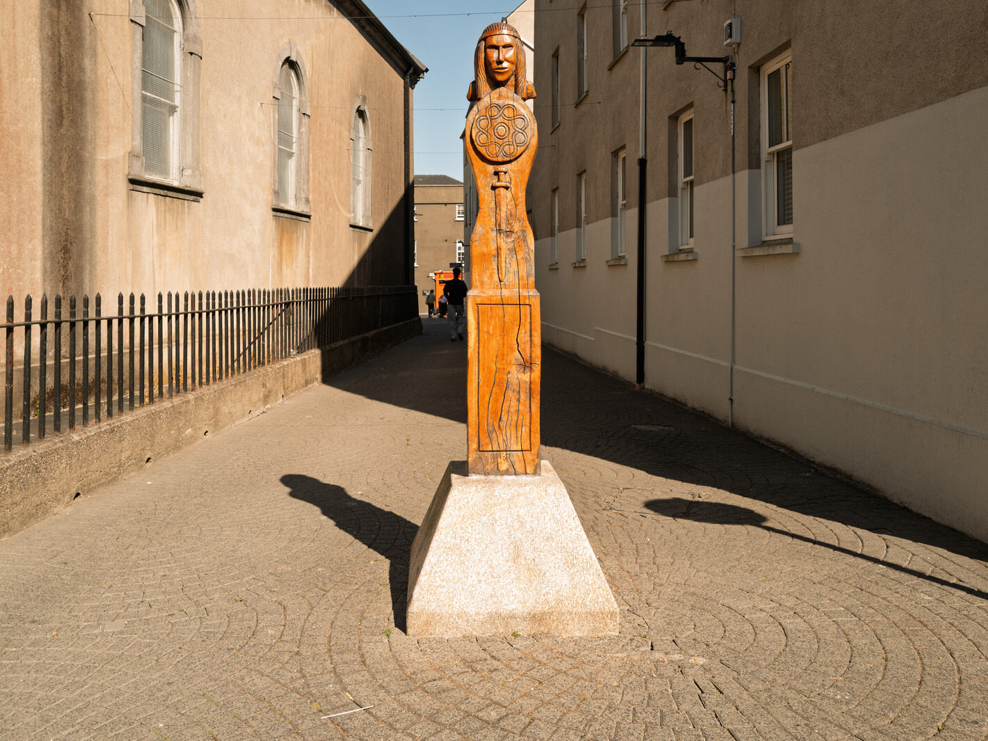 I USED A LEICA Q3 TO RANDOMLY PHOTOGRAPH WATERFORD CITY IN AUGUST 2026-274659