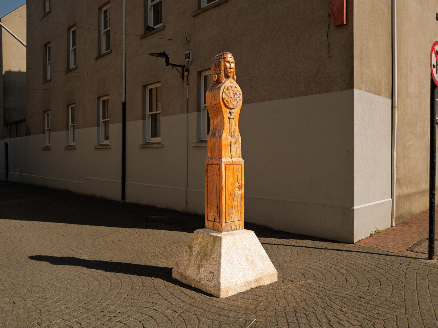 I USED A LEICA Q3 TO RANDOMLY PHOTOGRAPH WATERFORD CITY IN AUGUST 2026-274660
