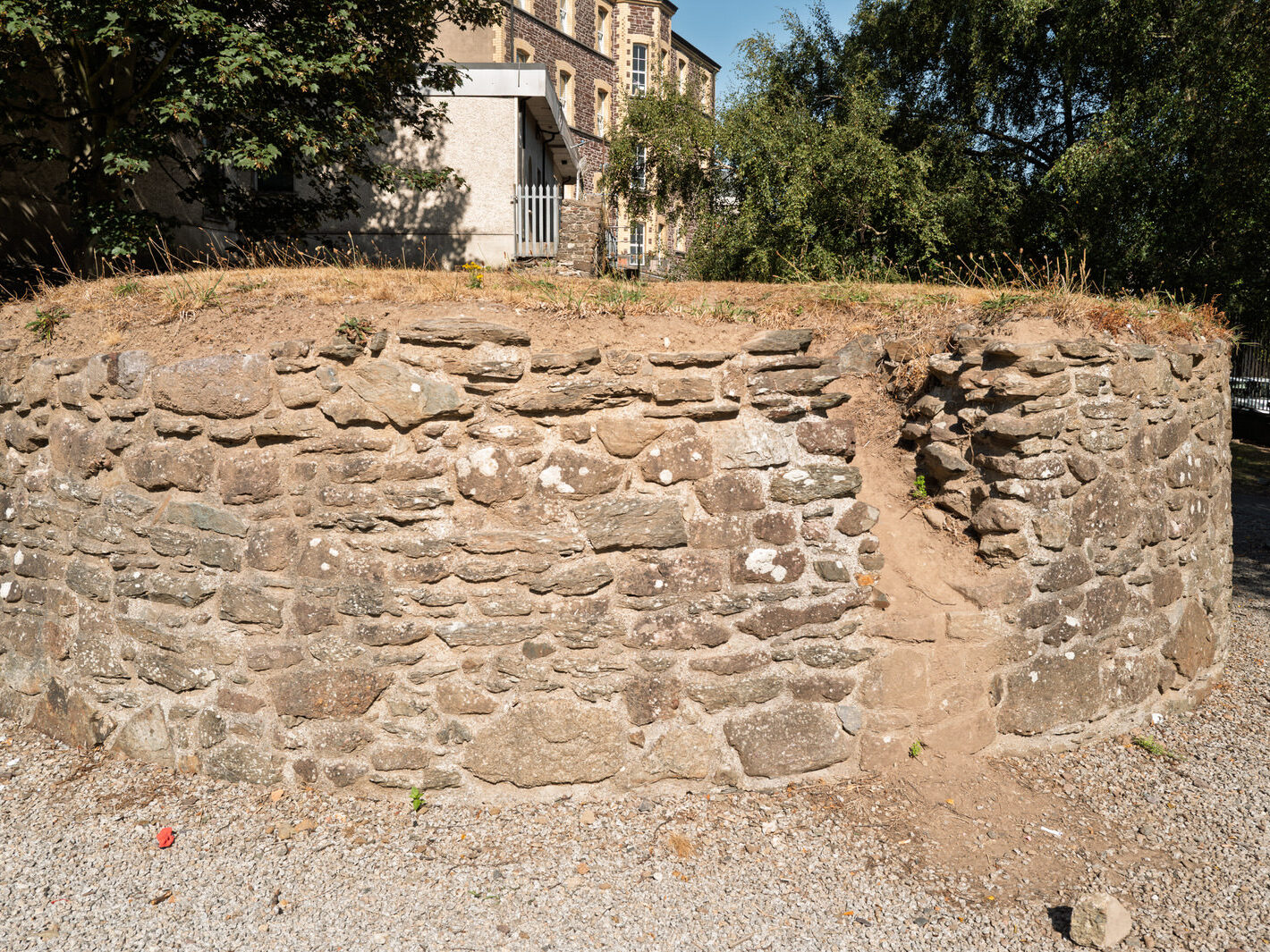 I USED A LEICA Q3 TO RANDOMLY PHOTOGRAPH WATERFORD CITY IN AUGUST 2026-274713