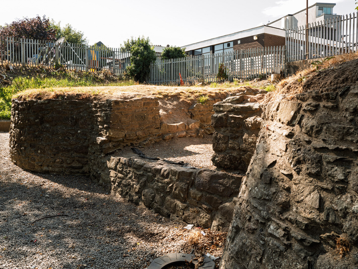 I USED A LEICA Q3 TO RANDOMLY PHOTOGRAPH WATERFORD CITY IN AUGUST 2026-274719