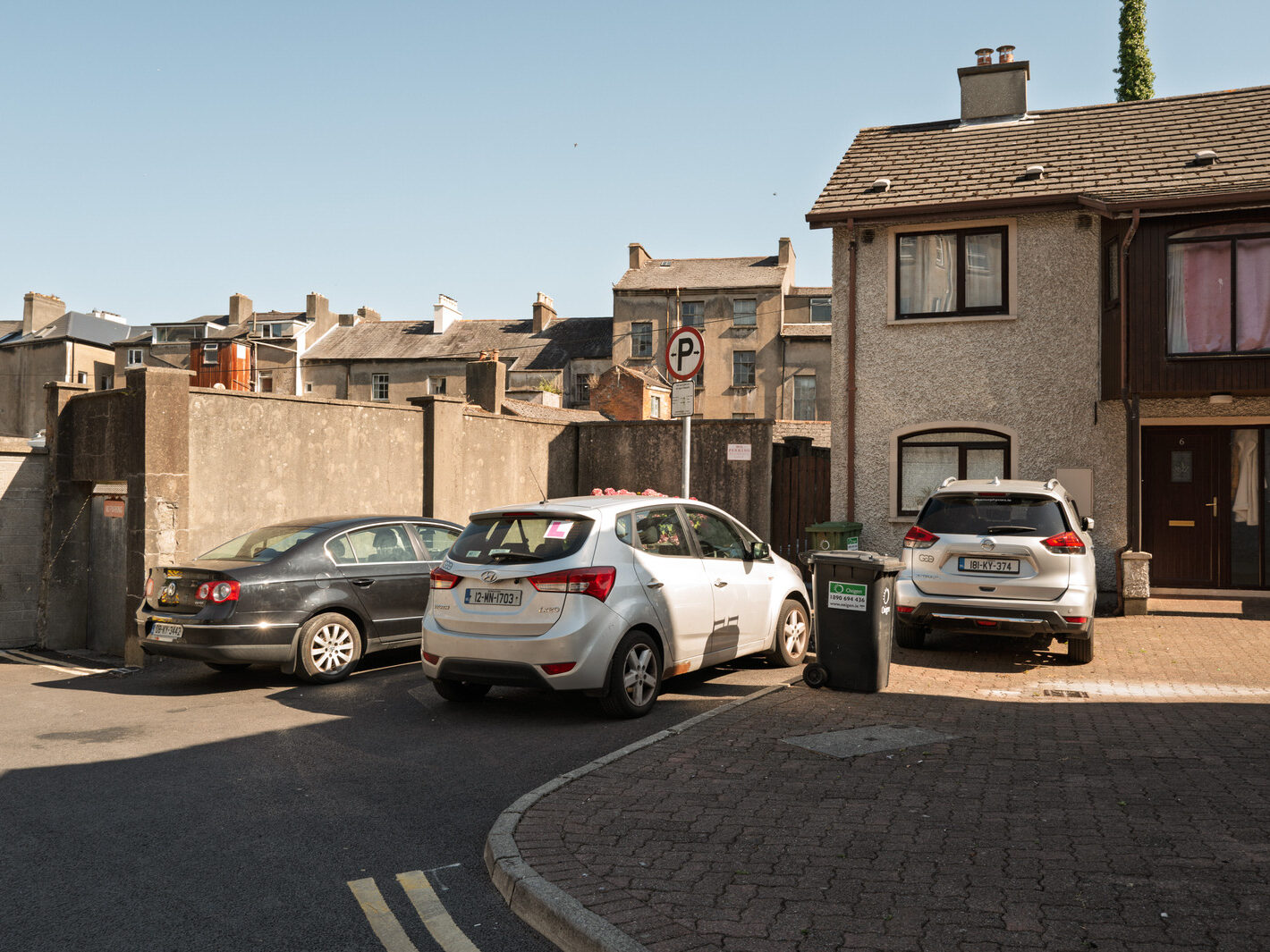 I USED A LEICA Q3 TO RANDOMLY PHOTOGRAPH WATERFORD CITY IN AUGUST 2026-274721
