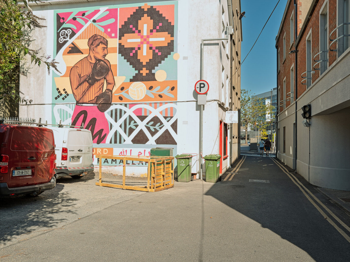 I USED A LEICA Q3 TO RANDOMLY PHOTOGRAPH WATERFORD CITY IN AUGUST 2026-274729