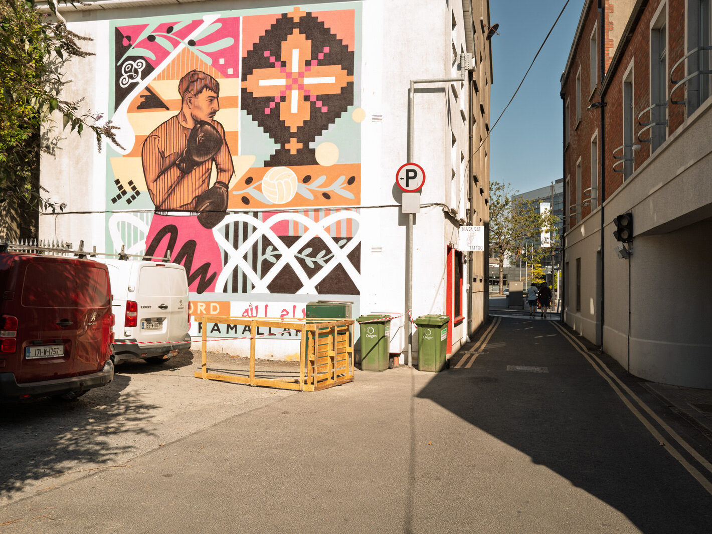 I USED A LEICA Q3 TO RANDOMLY PHOTOGRAPH WATERFORD CITY IN AUGUST 2026-274730