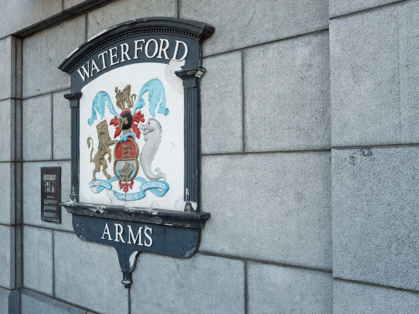 I USED A LEICA Q3 TO RANDOMLY PHOTOGRAPH WATERFORD CITY IN AUGUST 2026-274732
