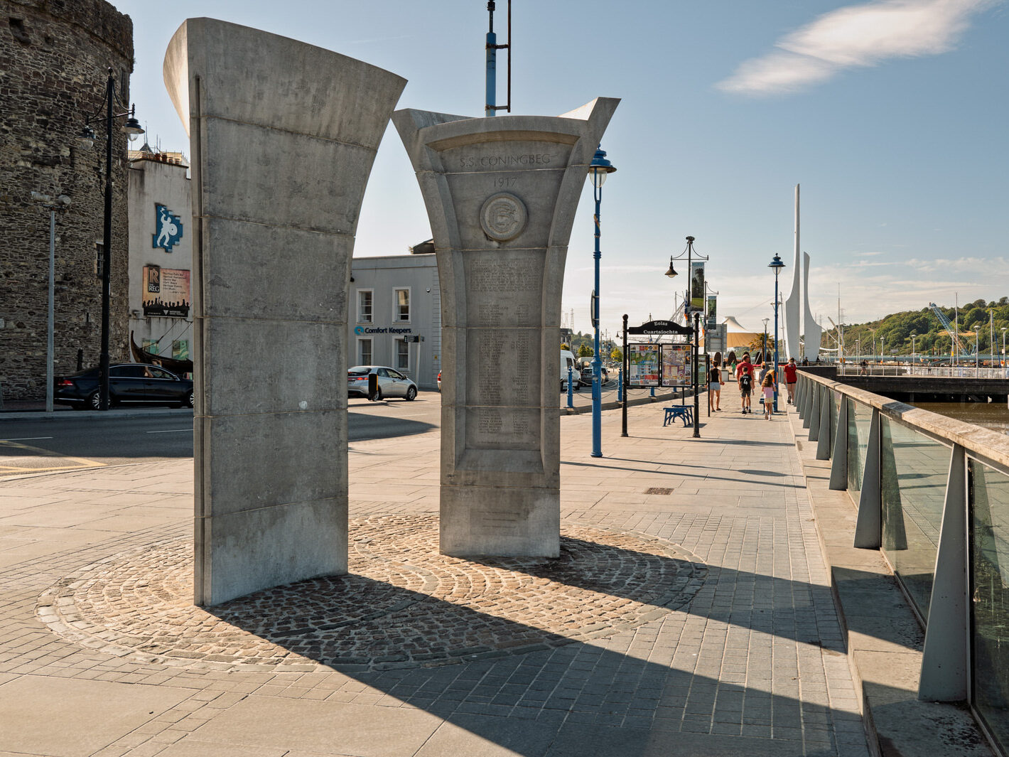 I USED A LEICA Q3 TO RANDOMLY PHOTOGRAPH WATERFORD CITY IN AUGUST 2026-274748