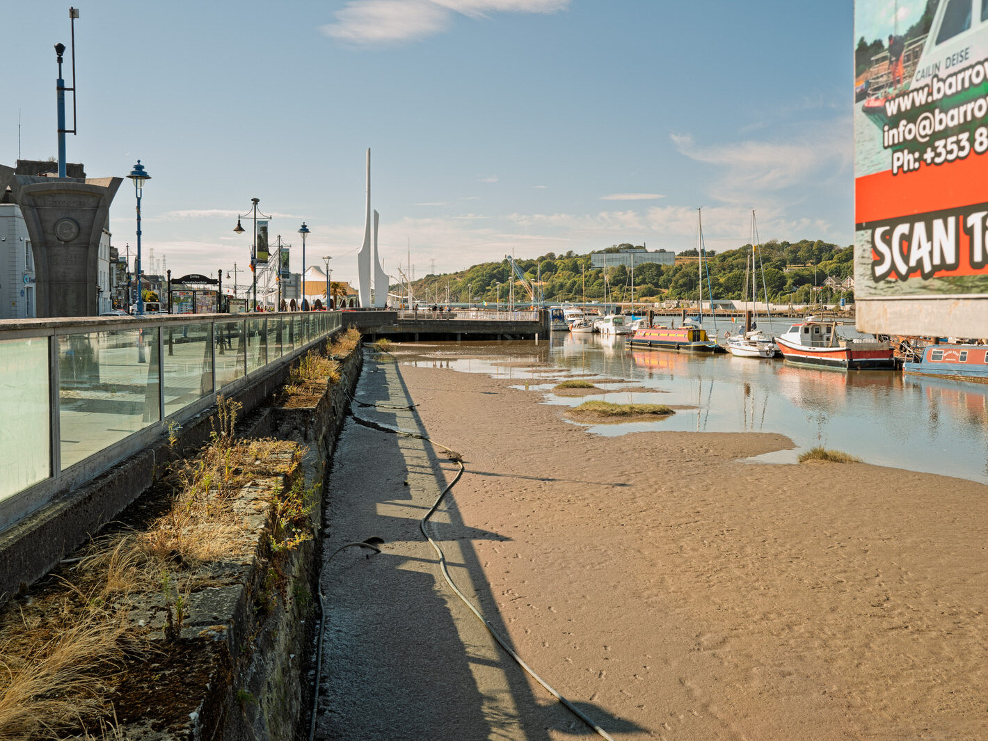 I USED A LEICA Q3 TO RANDOMLY PHOTOGRAPH WATERFORD CITY IN AUGUST 2026-274755