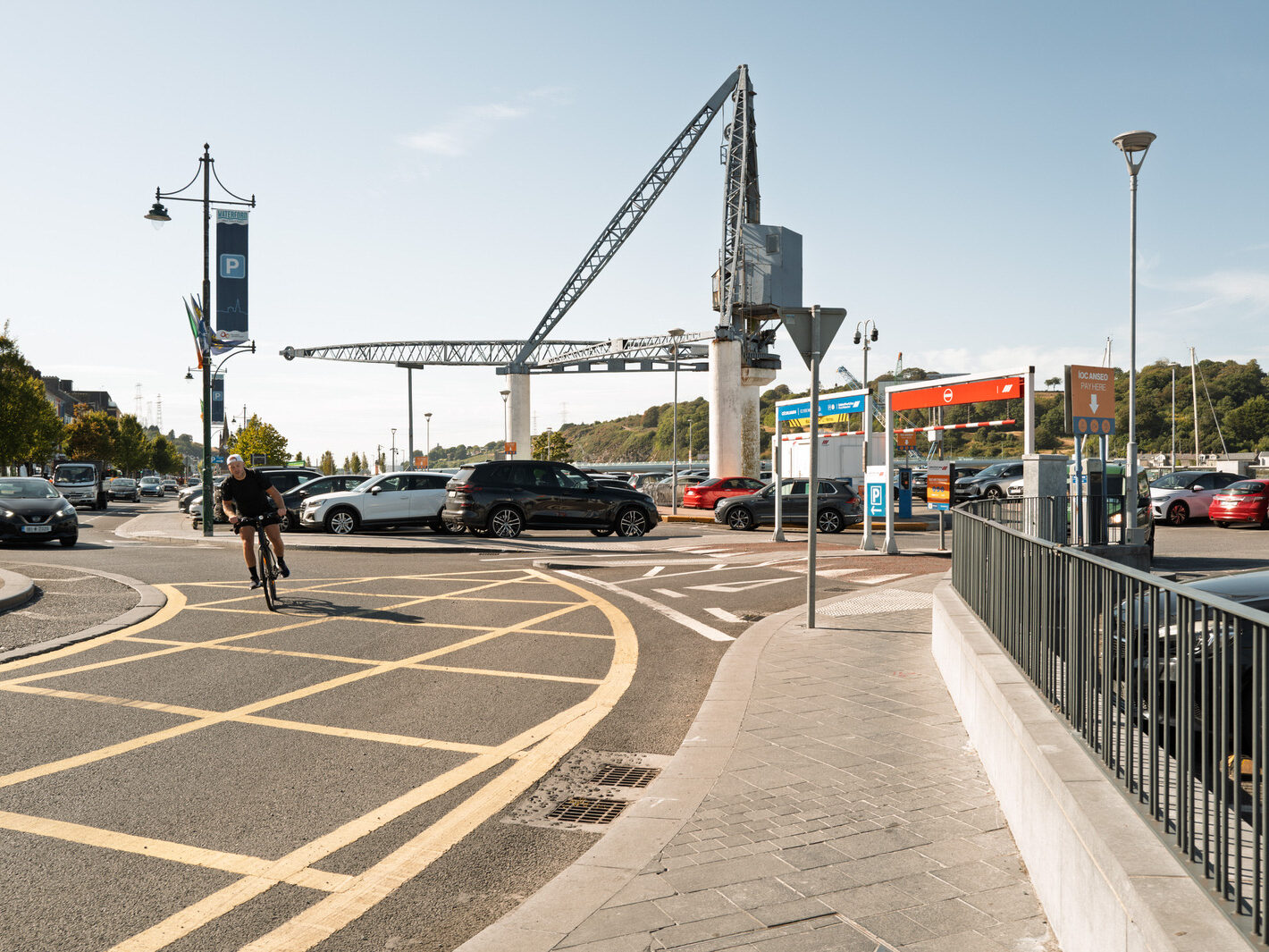 I USED A LEICA Q3 TO RANDOMLY PHOTOGRAPH WATERFORD CITY IN AUGUST 2026-274777