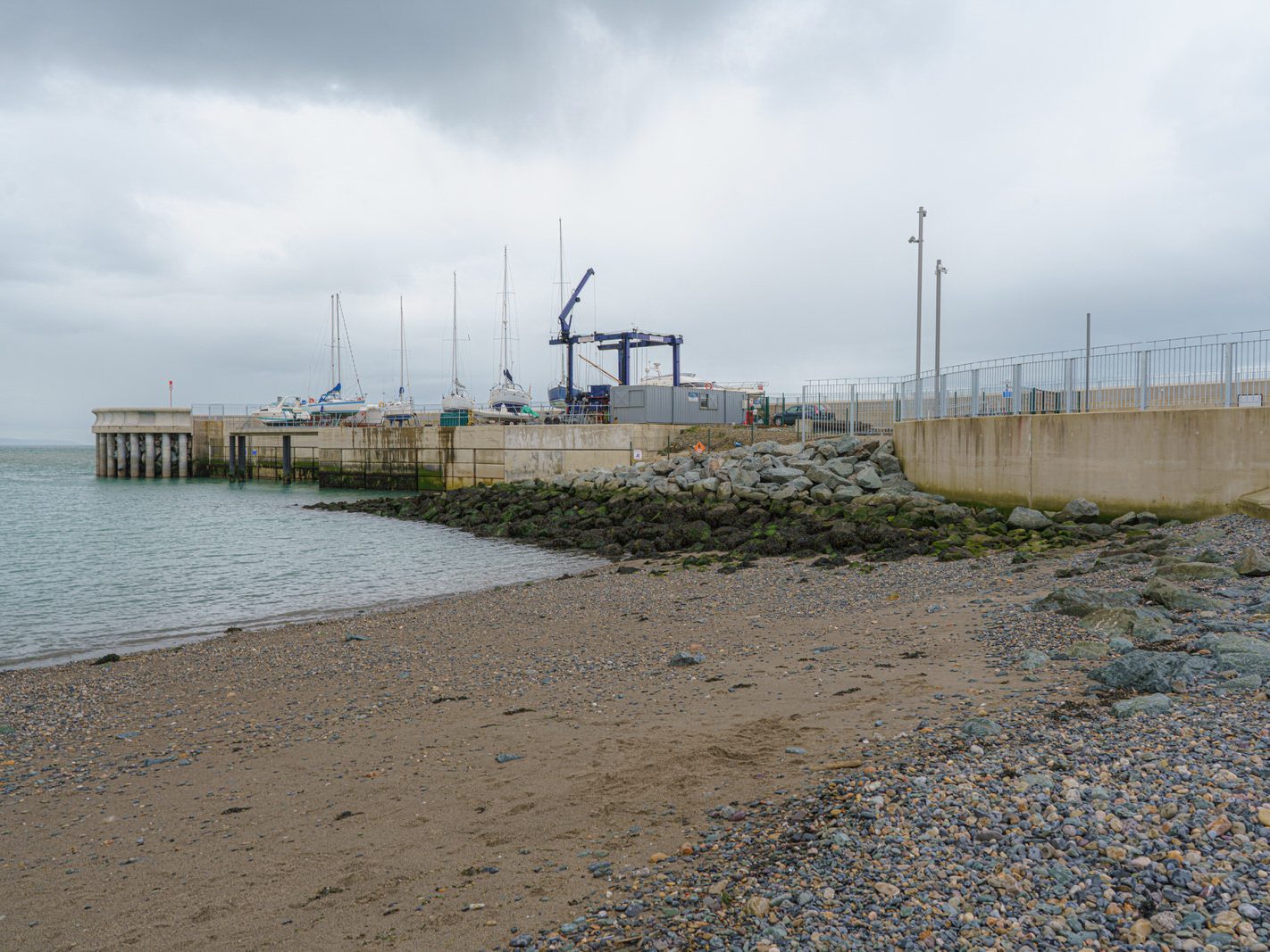GREYSTONES HARBOUR ON A WET AND WINDY DAY 021