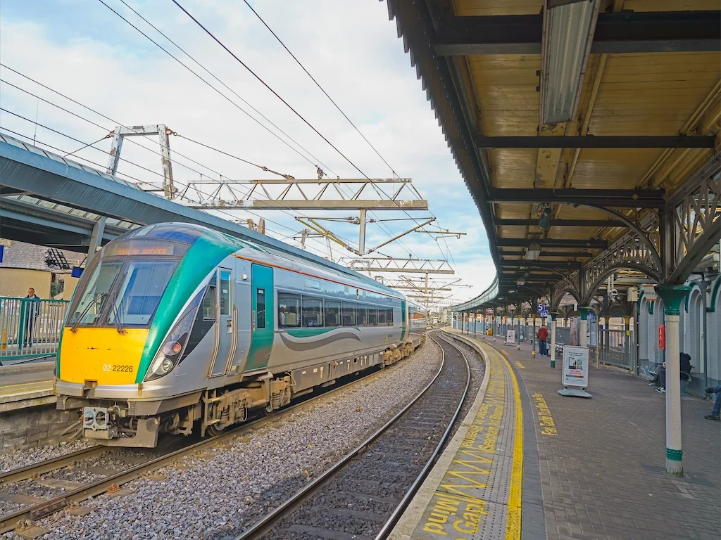 CONNOLLY RAILWAY STATION [THE BUSIEST IN IRELAND] 005