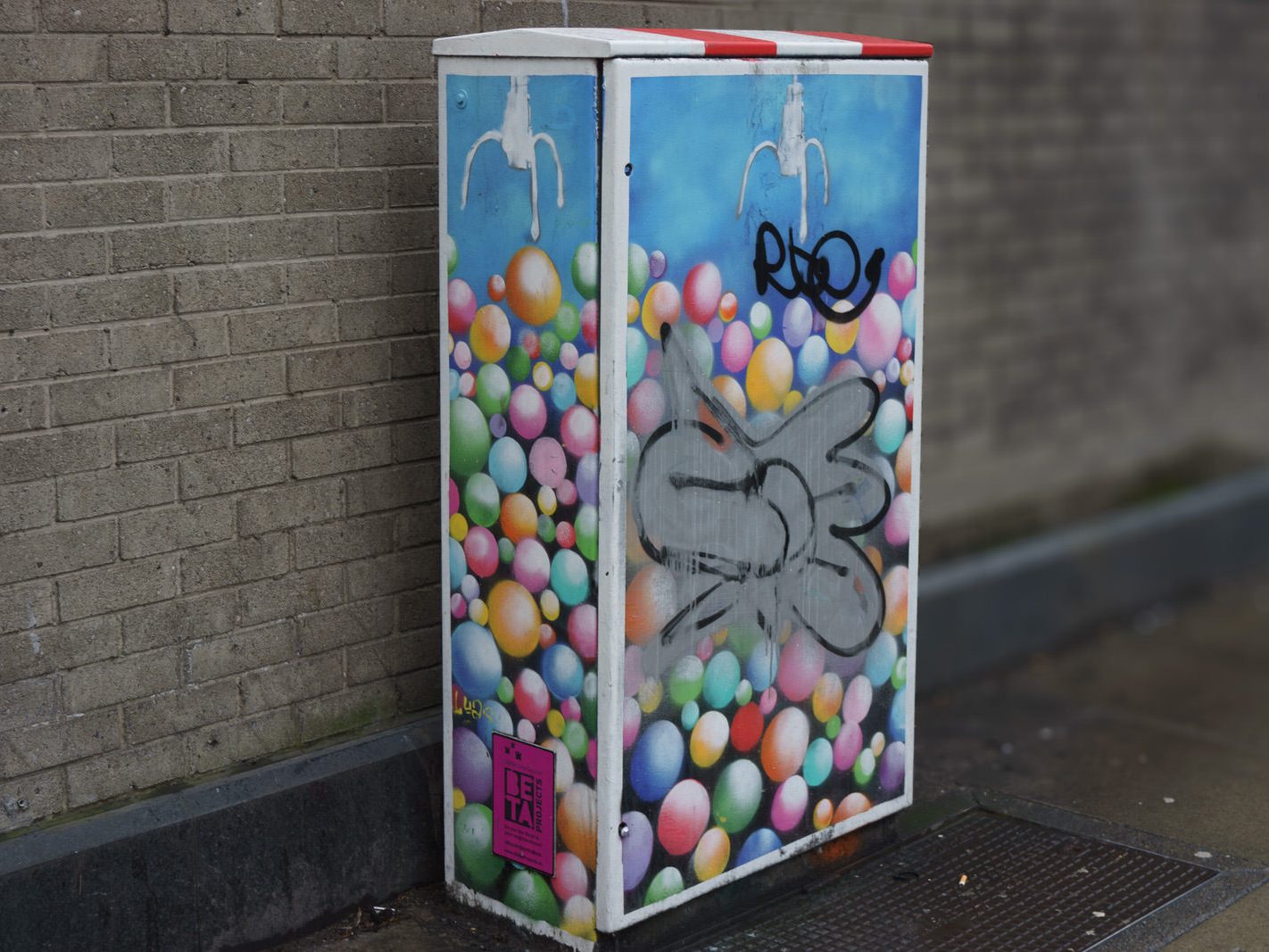 FUNFAIR CARNIVAL BOX [PAINT-A-BOX STREET ART]-227463-1