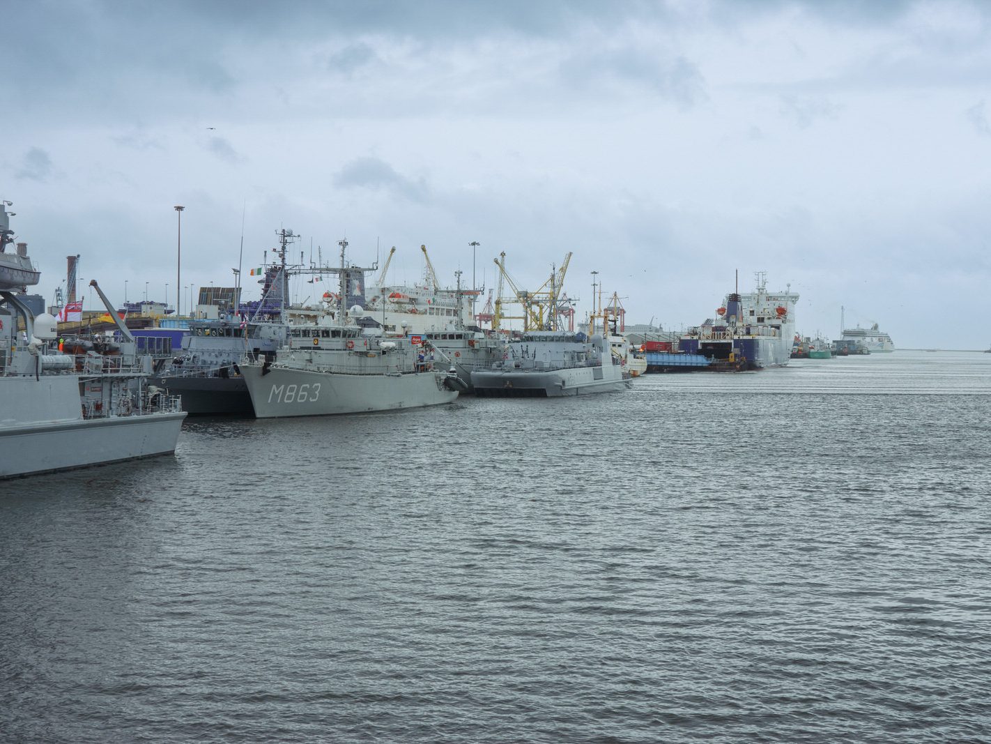 GERMAN, DUTCH AND BRITISH WAR SHIPS [A516 M863 M110]-227451-1