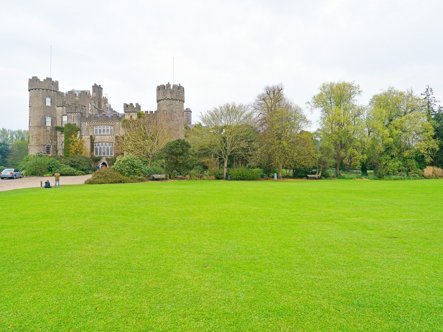 MALAHIDE CASTLE AND ESTATE [ HOME TO THE TALBOT FAMILY SINCE 1185]-227516-1