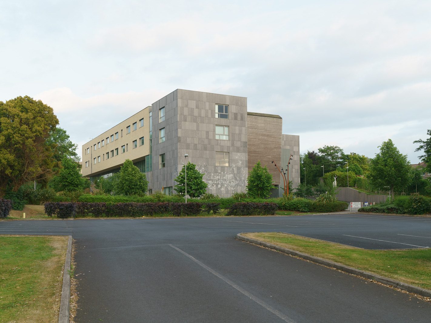 MARY IMMACULATE COLLEGE IN LIMERICK CITY [ALSO KNOWN AS MIC OR MARY I]-227630-1