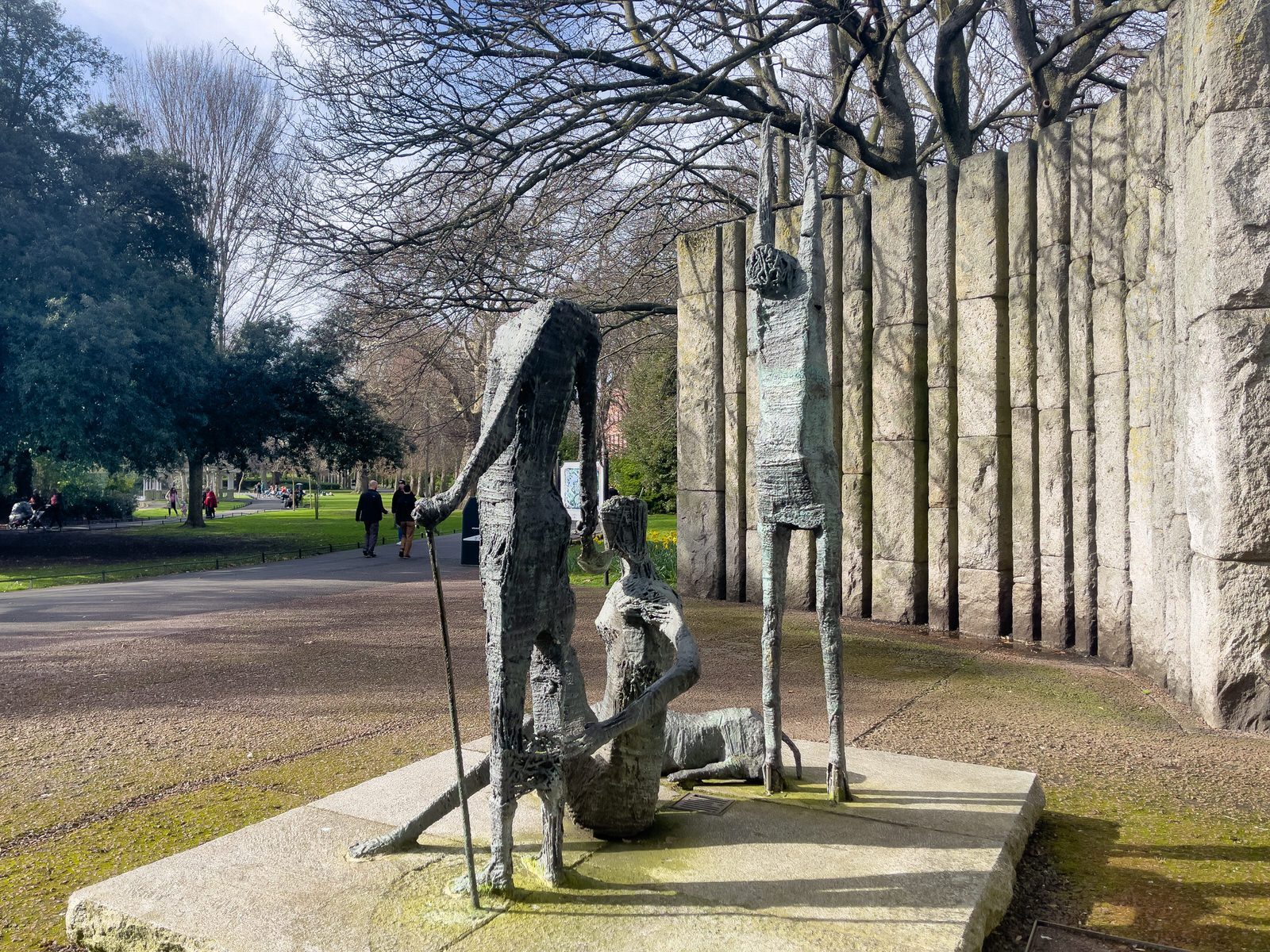 FAMINE MEMORIAL BY EDWARD DELANEY 001