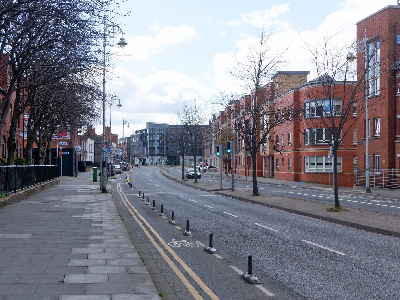 I WALKED ALONG NEW STREET SOUTH AND CLANBRASSIL STREET 006