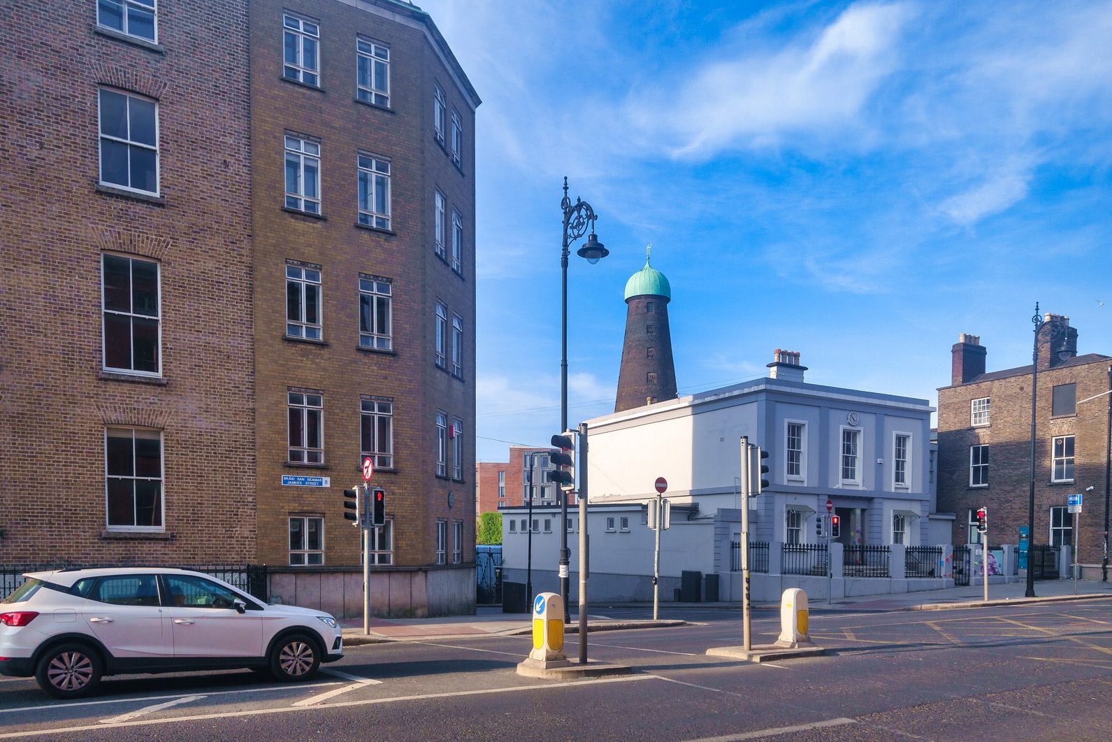 ONCE THE LARGEST SMOCK WINDMILL IN EUROPE [ST PATRICK'S TOWER ON WATLING STREET] 001