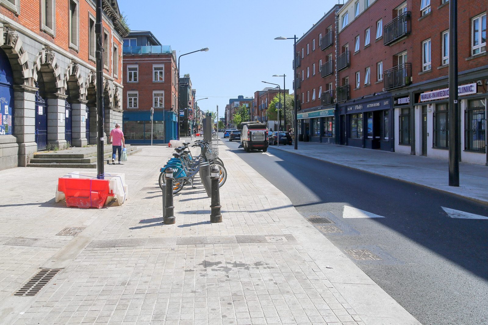 DUBLINBIKES DOCKING STATION 73 [AT THE OLD IVEAGH MARKETS BUILDING ON FRANCIS STREET] 006
