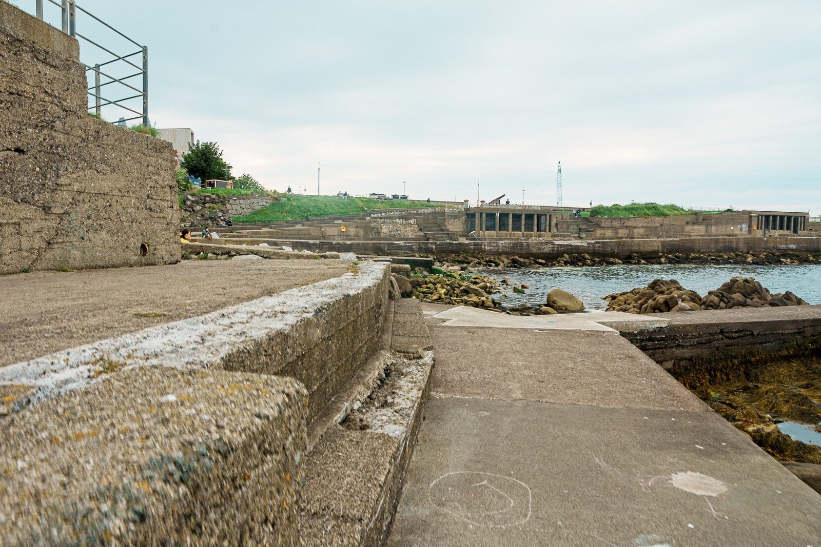 BETWEEN DUN LAOGHAIRE EAST PIER AND THE BATHS [THIS AREA HAS BEEN BADLY NEGLECTED] 003