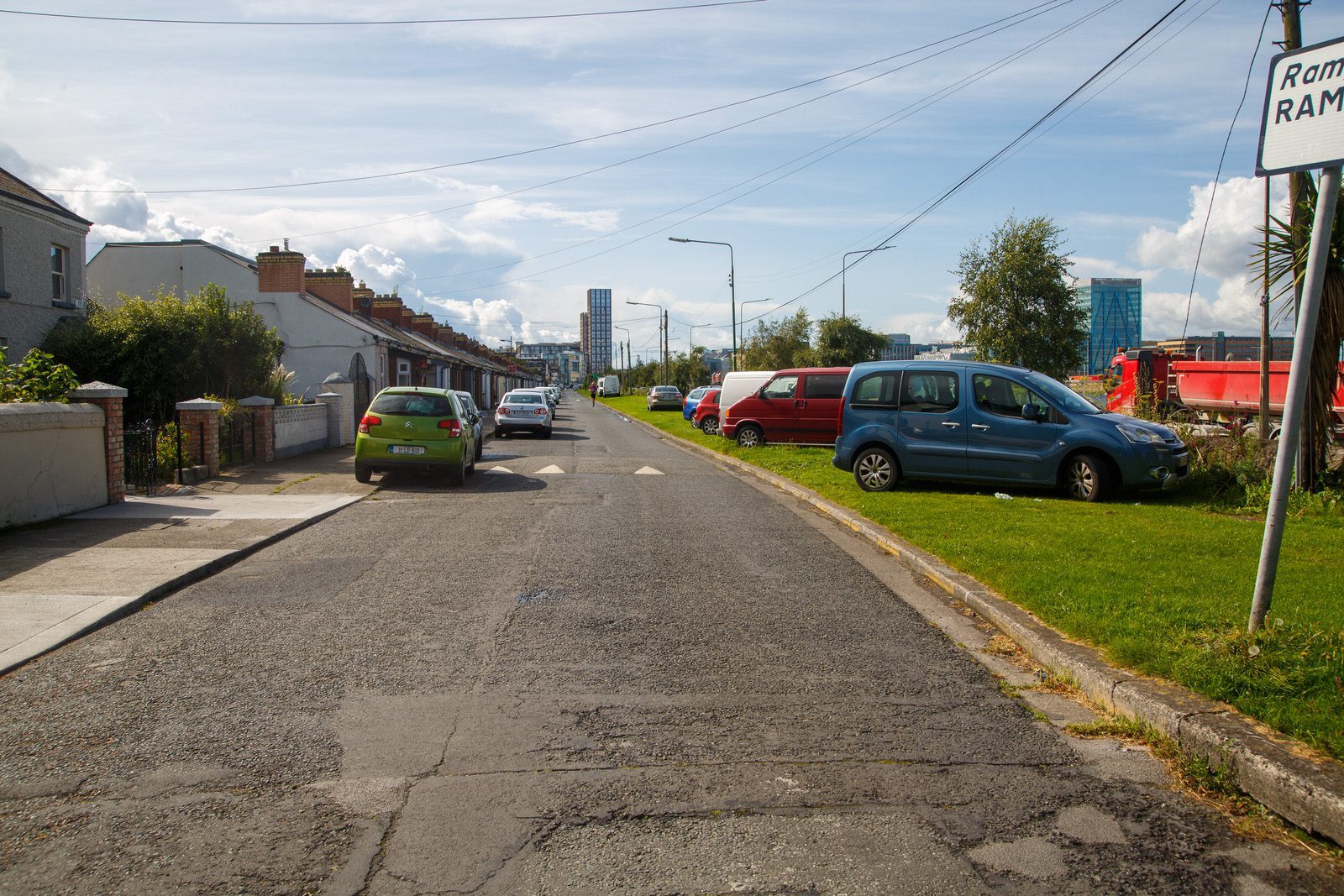 PIGEON HOUSE ROAD IN RINGSEND [IS A COMPLEX OF STREETS RATHER THAN A SINGLE STREET] 010
