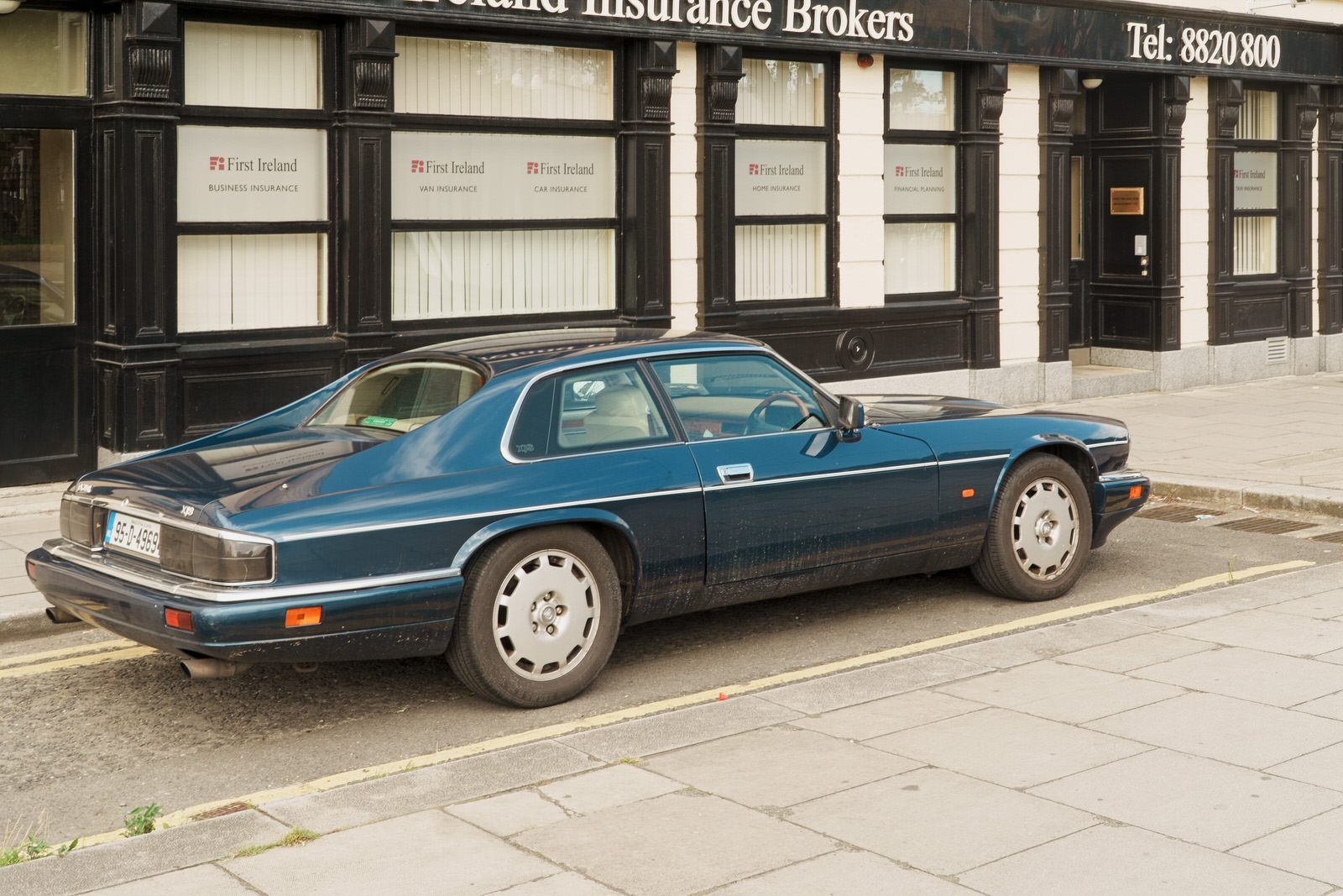 THIS JAGUAR XJ-S IS NOT MY CAR [BUT I LIKE IT] 001