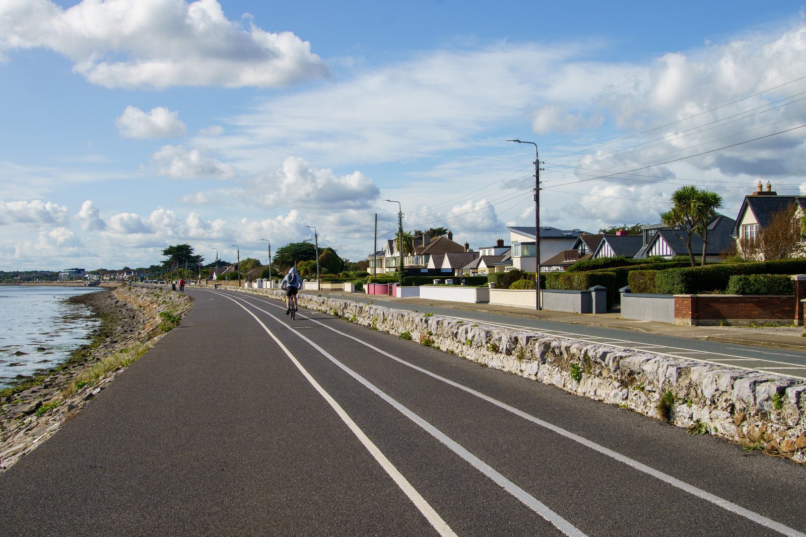 MY FIRST TIME TO WALK ALONG THIS SECTION OF THE SEAFRONT ALONG THE DUBLIN ROAD IN SUTTON