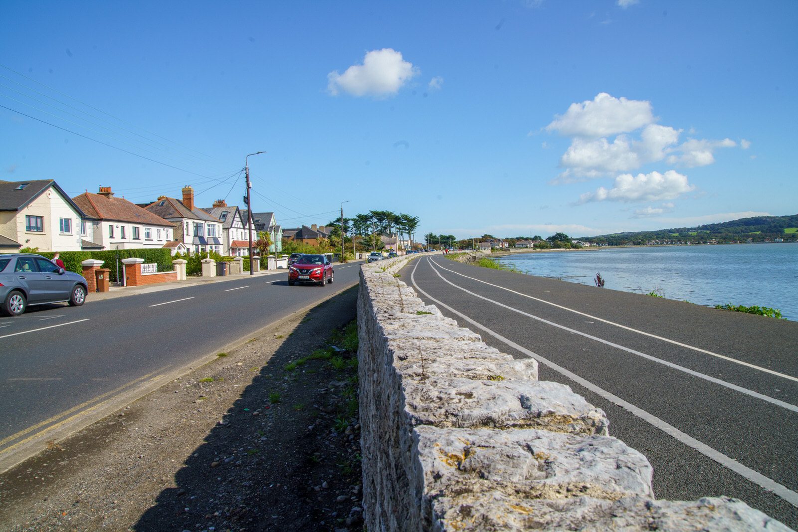 MY FIRST TIME TO WALK ALONG THIS SECTION OF THE SEAFRONT ALONG THE DUBLIN ROAD IN SUTTON