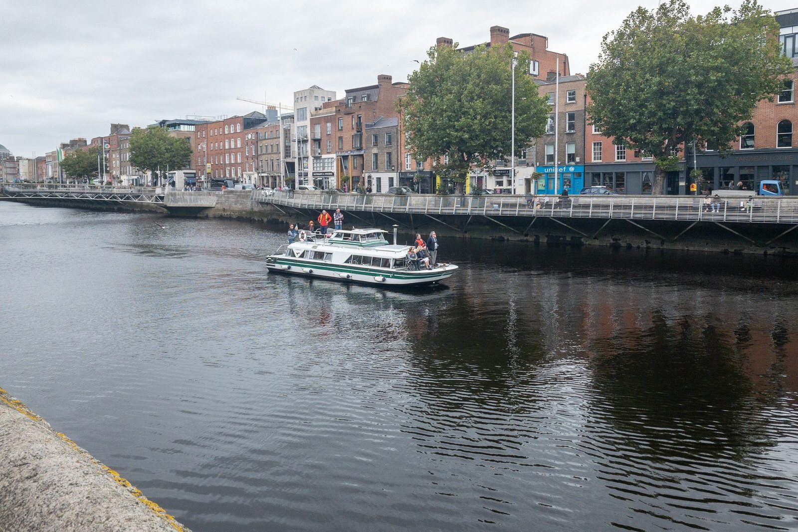 TWO BOATS AND A BARGE [SAILING DOWN THE RIVER LIFFEY] 008