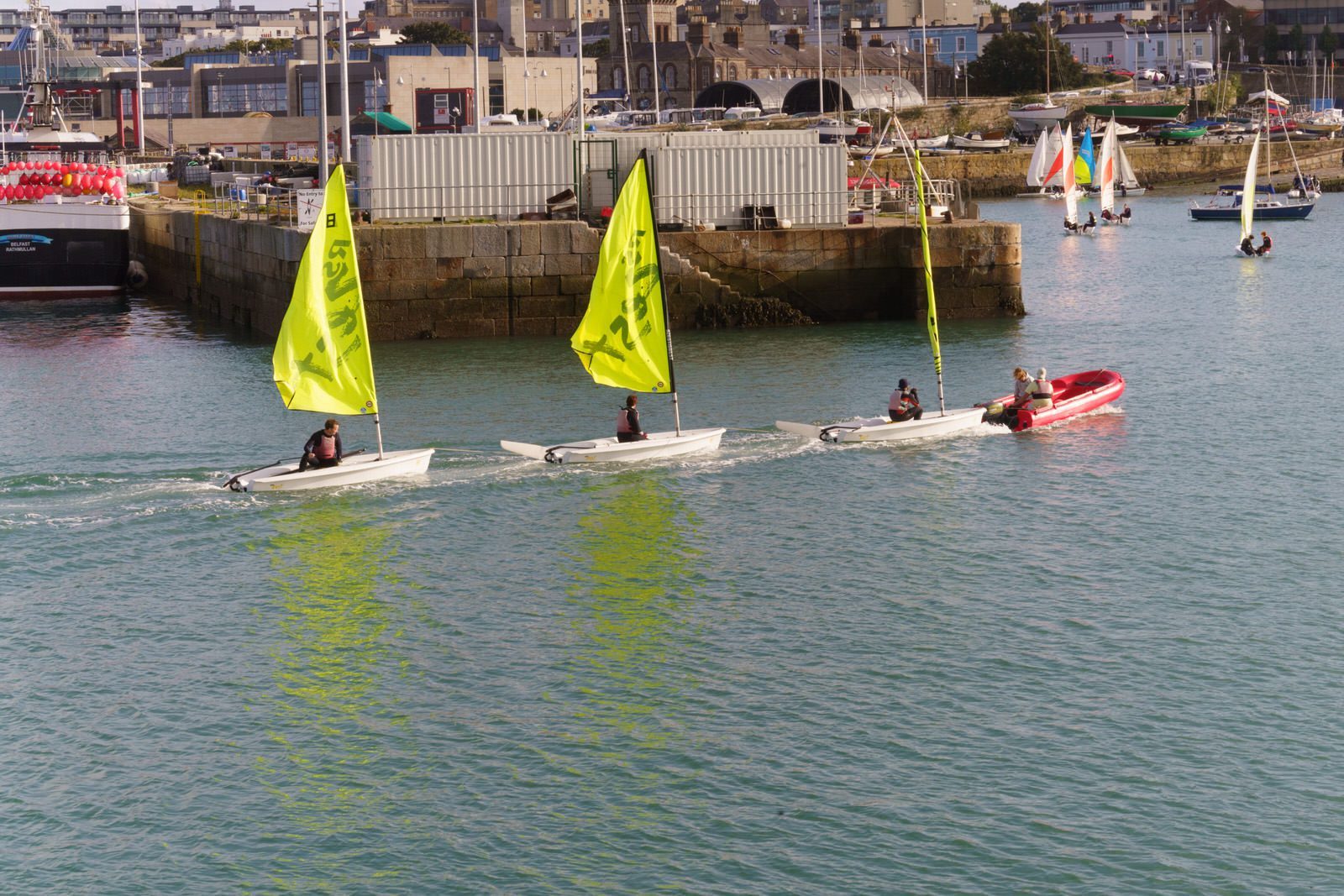 learning to sail, west pier, Dun Laoghaire,Irish National Sailing & Powerboat School,scenic venue,many amenities,Ireland, William Murphy, Sony, A7RIV, 70-20mm lens, 003