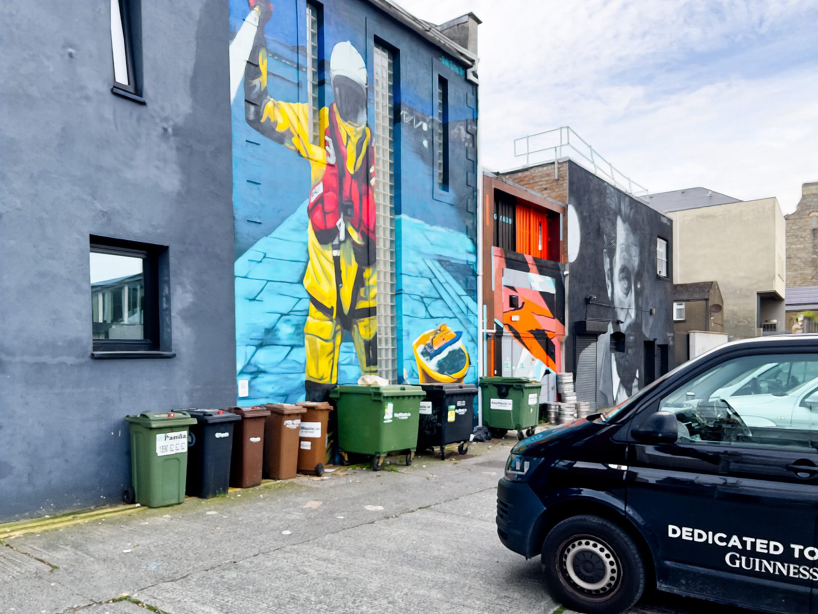 MURALS IN DUN LAOGHAIRE [FIRST SELECTION OF RANDOM IMAGES - ANSEO STREET ART PROJECT] 007