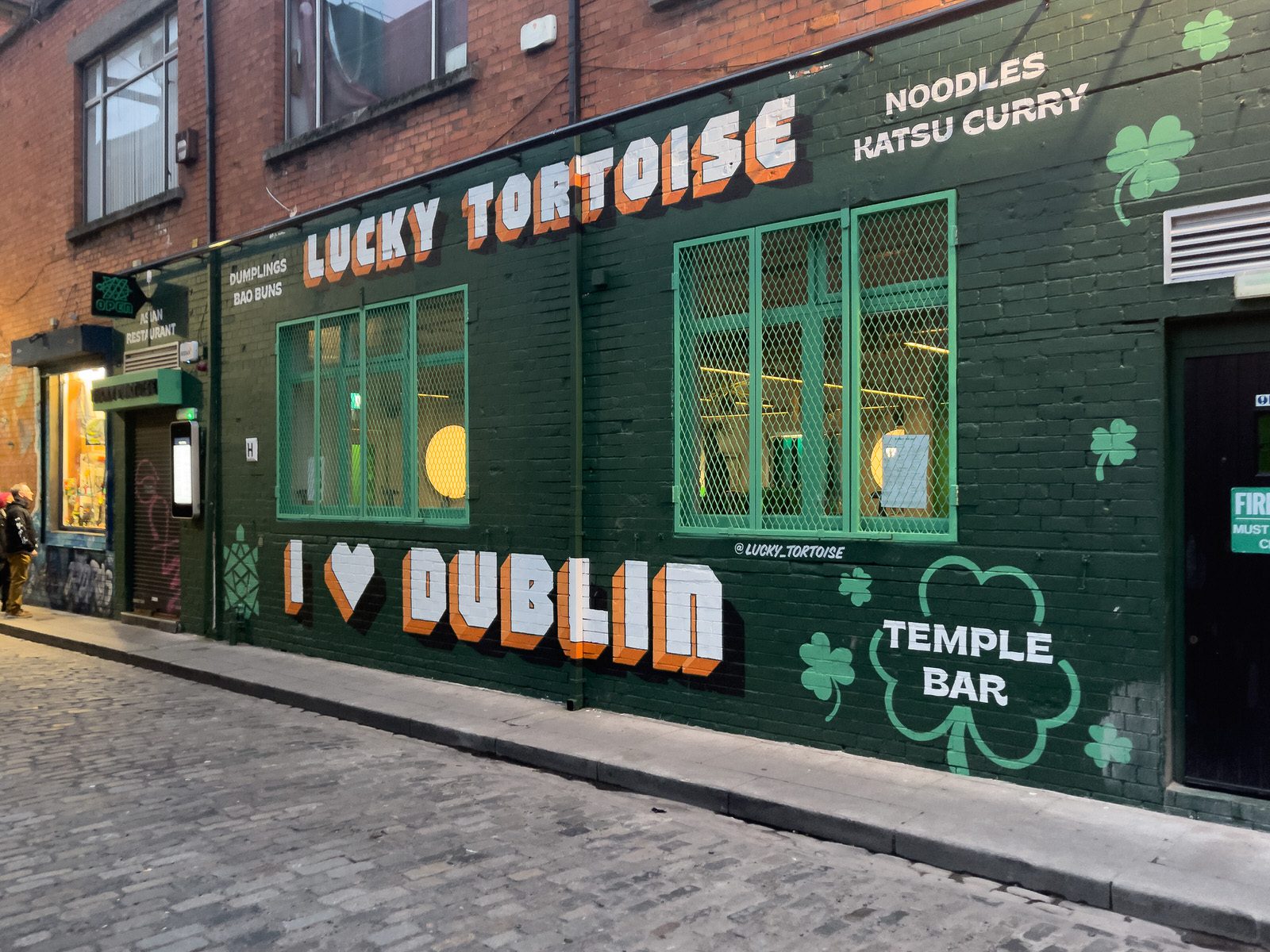 I VISITED TEMPLE BAR TODAY [AS NIGHTFALL WAS APPROACHING]-225337-1