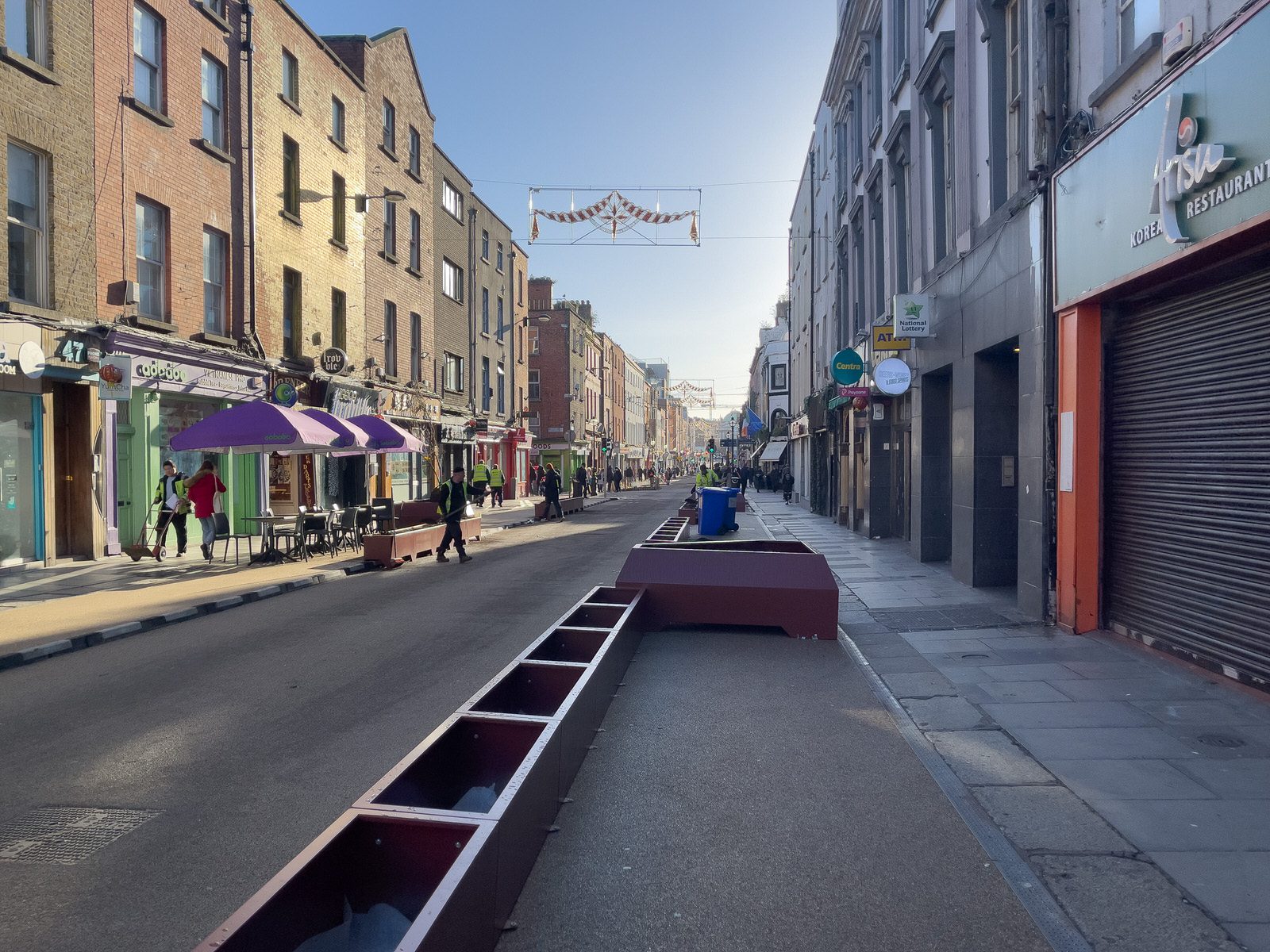 THE NEW STREET FURNITURE AND THE CHRISTMAS TREE [HAVE ARRIVED IN CAPEL STREET]-225859-1