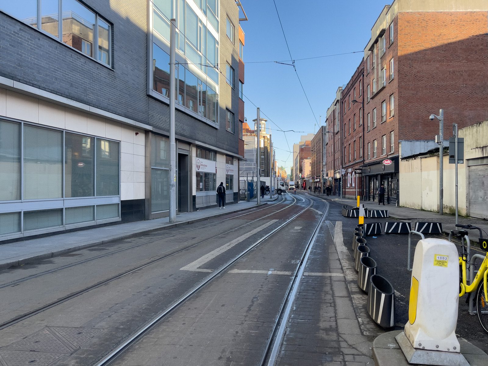 THE NEW STREET FURNITURE AND THE CHRISTMAS TREE [HAVE ARRIVED IN CAPEL STREET]-225870-1