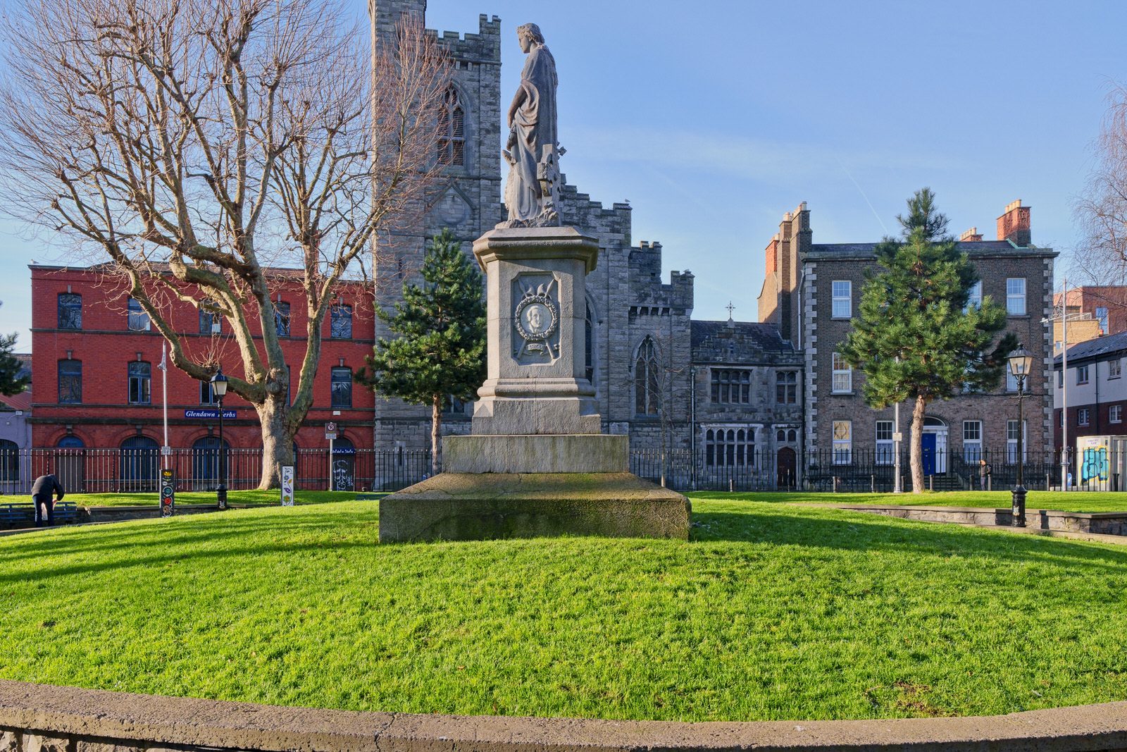 ST MICHAN'S PARK [IS HOME TO THE ÉIRE 1798 MEMORIAL]-227290-1