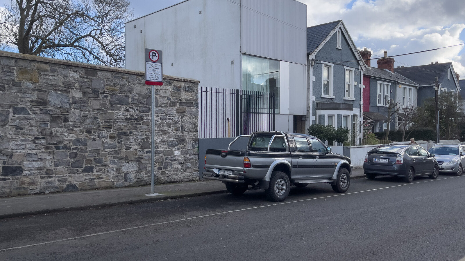 EXPLORING GRANGEGORMAN LOWER [WHICH IS BOTH A STREET AND AN AREA OR DISTRICT]-229039-1