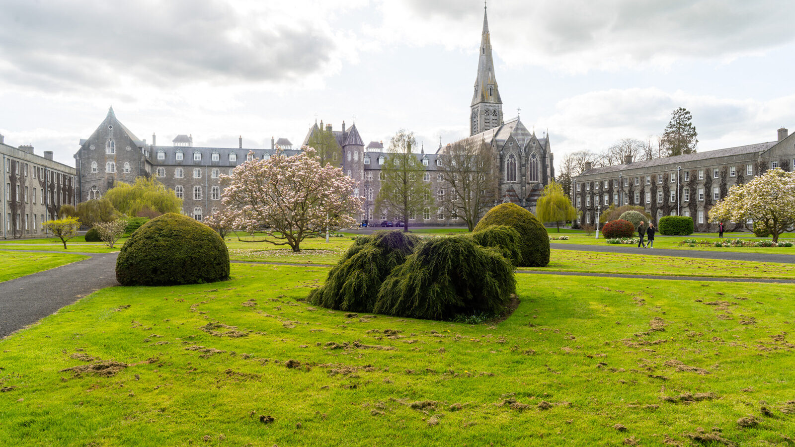 ST PATRICK'S COLLEGE IN MAYNOOTH [COUNTY KILDARE]-223056-1