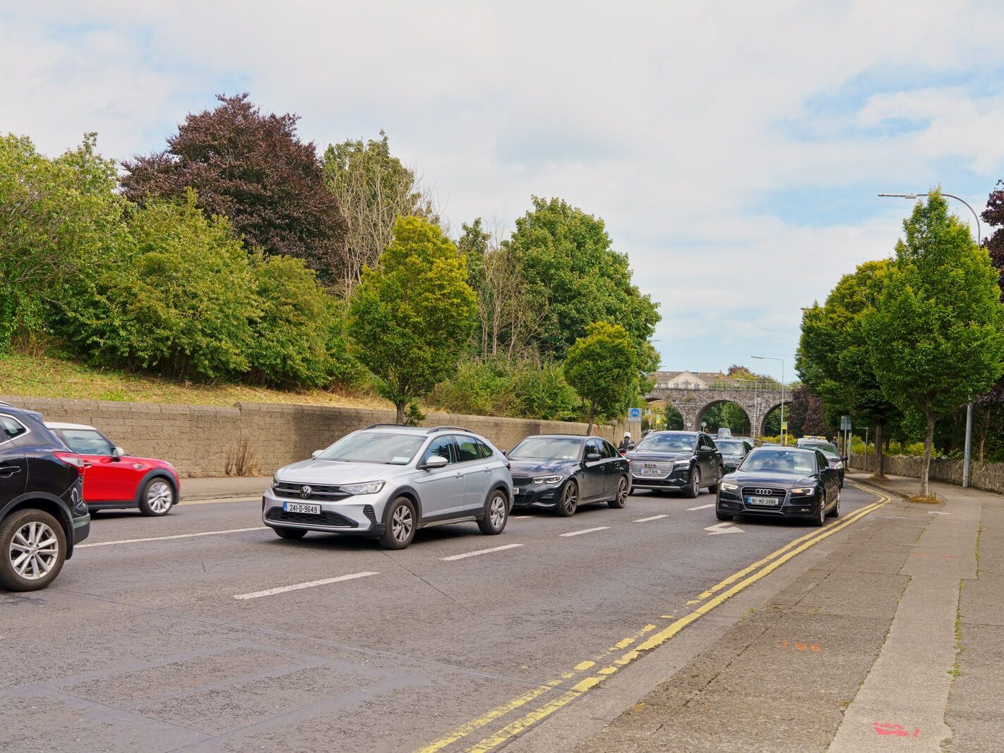 MILLTOWN ROAD [FEATURING THE NINE ARCHES AND SHANAGARRY CHIMNEY]-239275-1