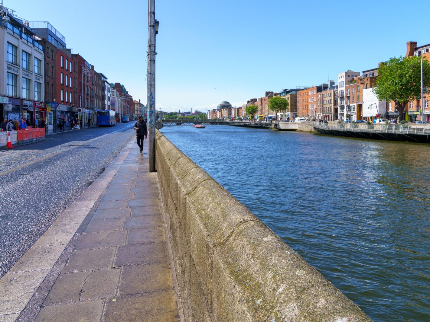 SPIRIT OF THE DOCKLANDS AND THE FAMOUS HALFPENNY BRIDGE [20 AUGUST 2024]-239090-1