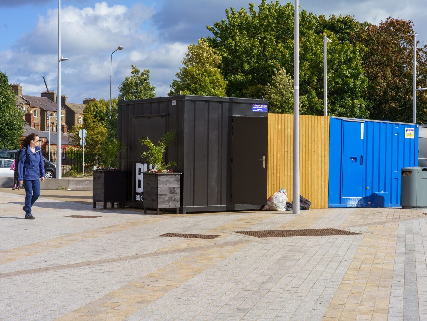 IS THIS A NEW COFFEE SHOP AT THE GRANGEGORMAN GATE [BROADSTONE PLAZA AND LUAS TRAM STOP]-240176-1