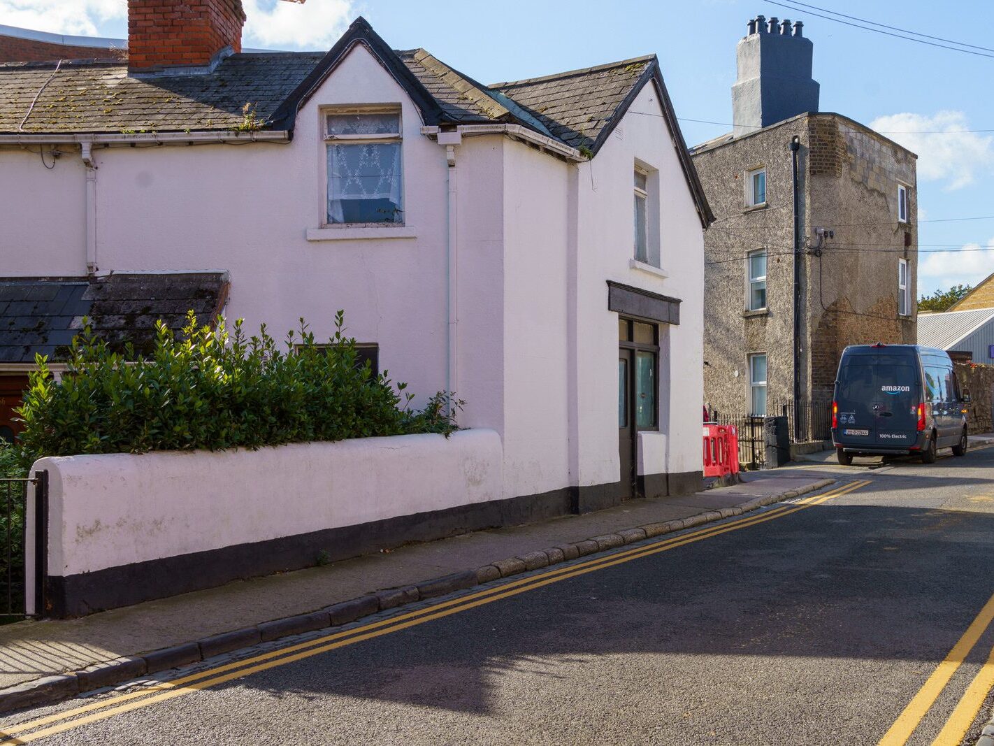 ARBOUR HILL 10 OCTOBER 2024 [THE STREET AND THE AREA AND THE RELATIONSHIP WITH STONEYBATTER]-243390-1