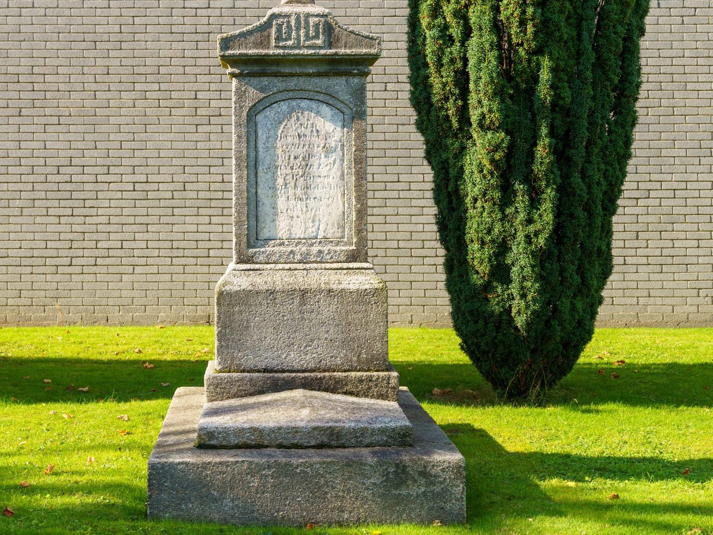 ARBOUR HILL CEMETERY AND 1916 MEMORIAL [PHOTOGRAPHED 10 OCTOBER 2024]-243332-1