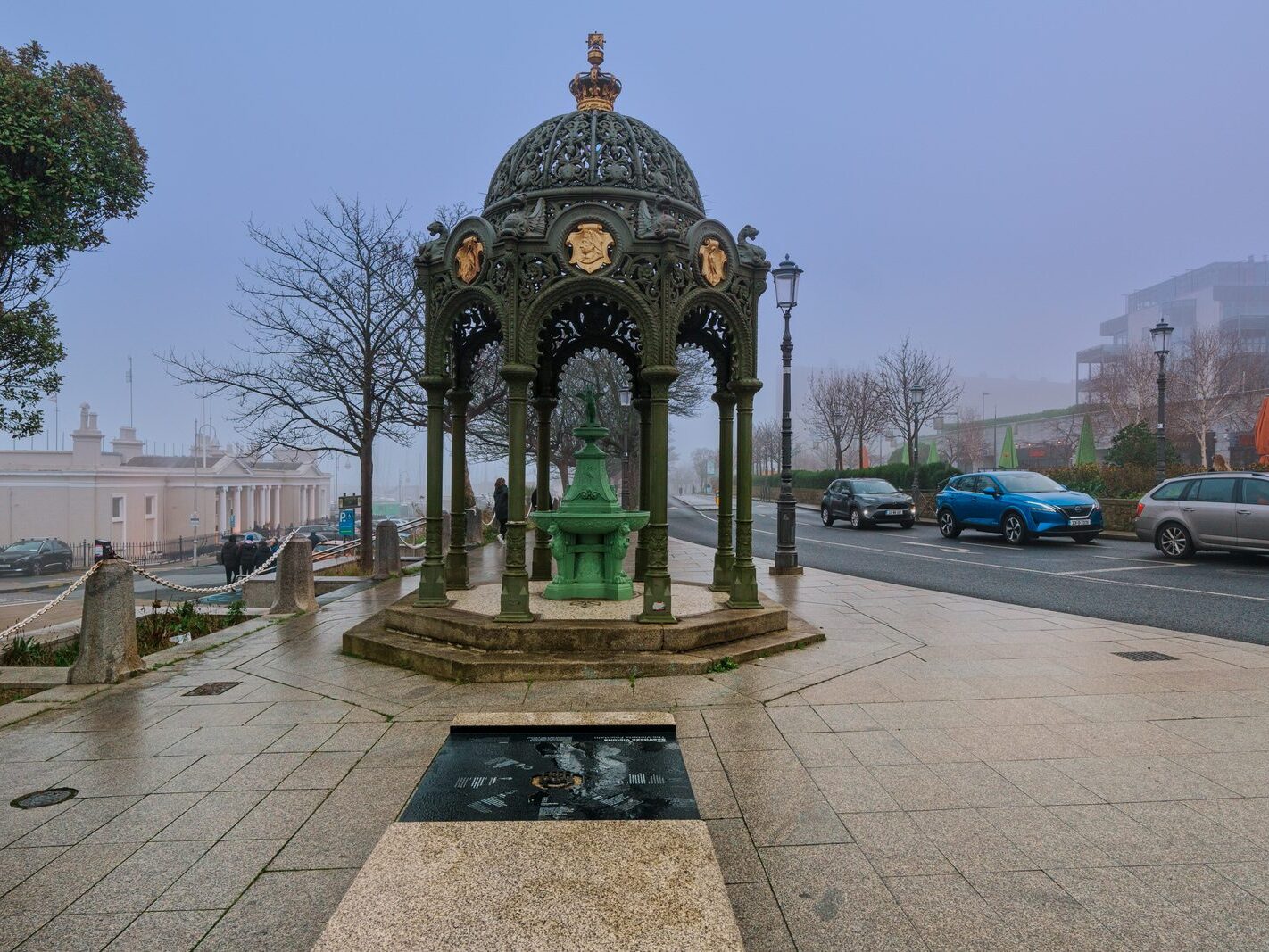 A FOGGY DAY IN DUN LAOGHAIRE [THE DAY AFTER CHRISTMAS DAY 2024]-245755-1