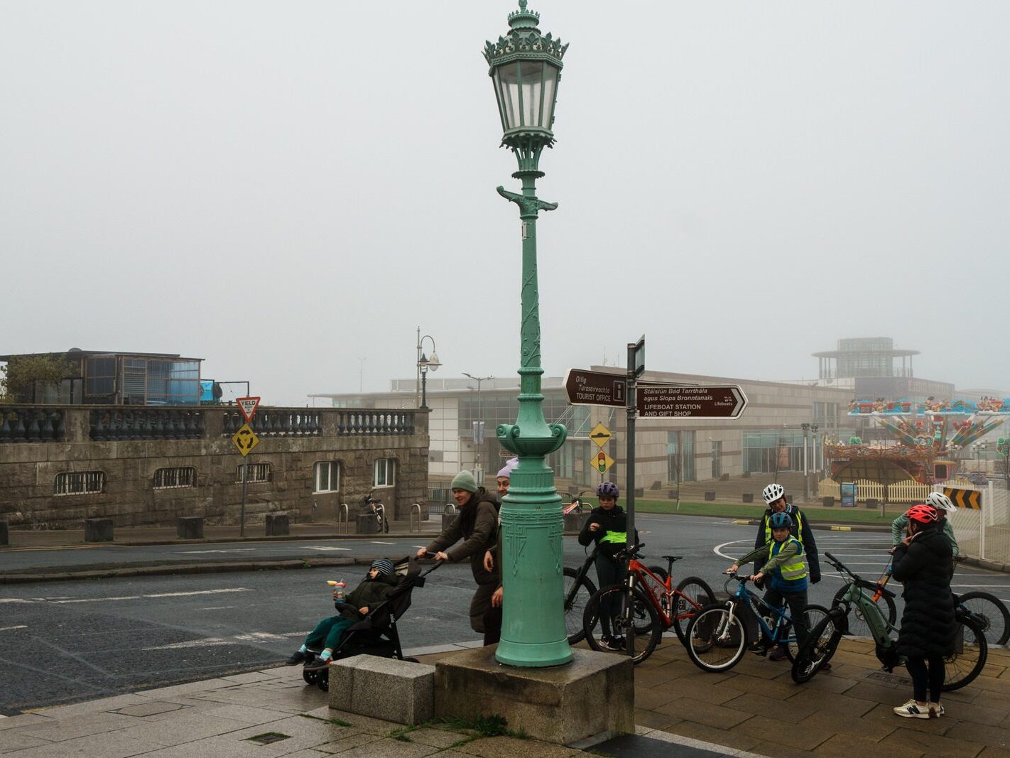 A FOGGY DAY IN DUN LAOGHAIRE [THE DAY AFTER CHRISTMAS DAY 2024]-245773-1