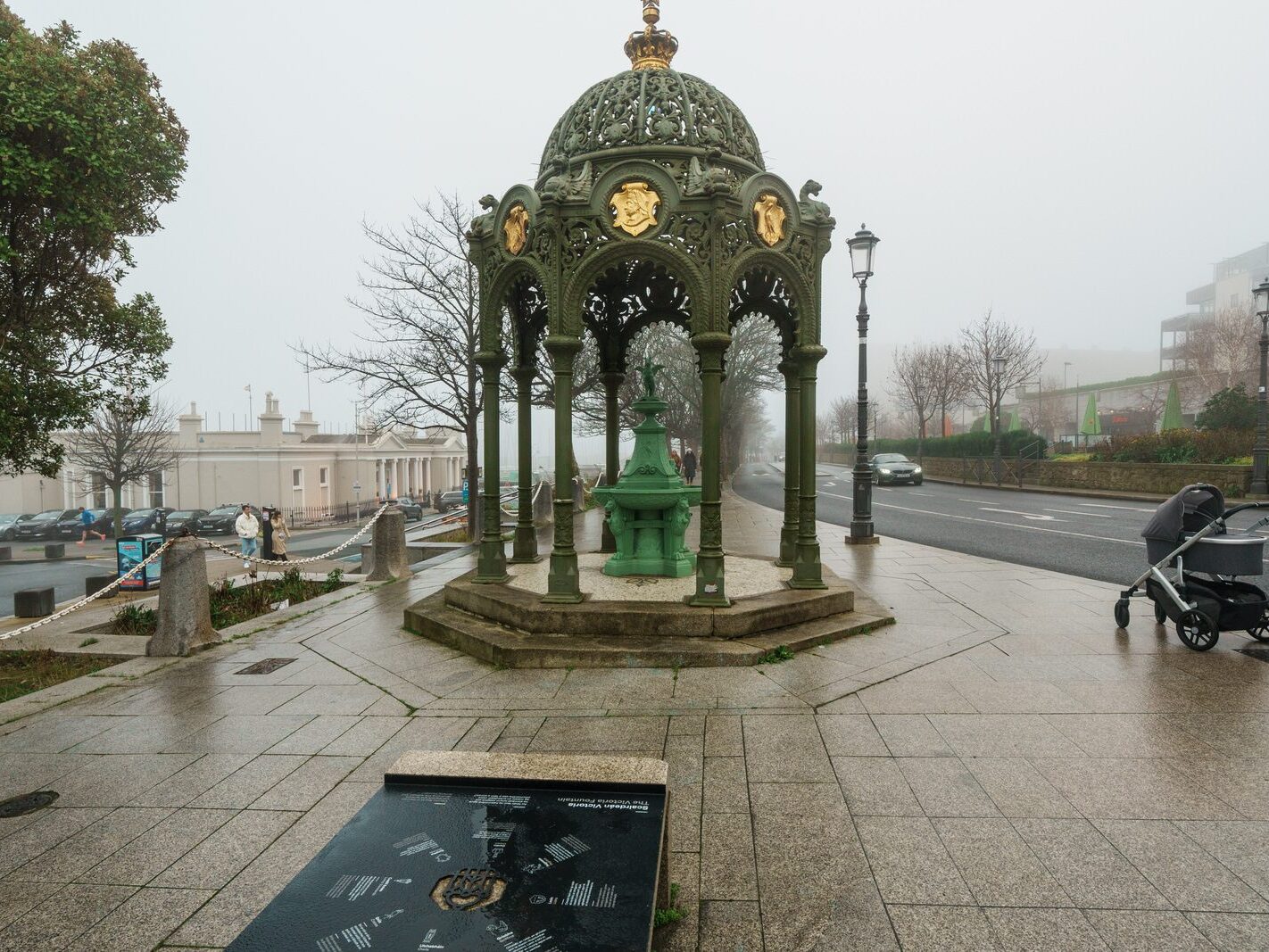 A FOGGY DAY IN DUN LAOGHAIRE [THE DAY AFTER CHRISTMAS DAY 2024]-245777-1