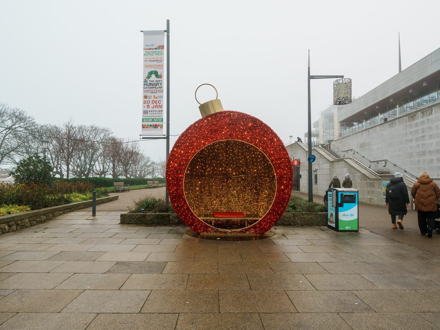 A FOGGY DAY IN DUN LAOGHAIRE [THE DAY AFTER CHRISTMAS DAY 2024]-245778-1