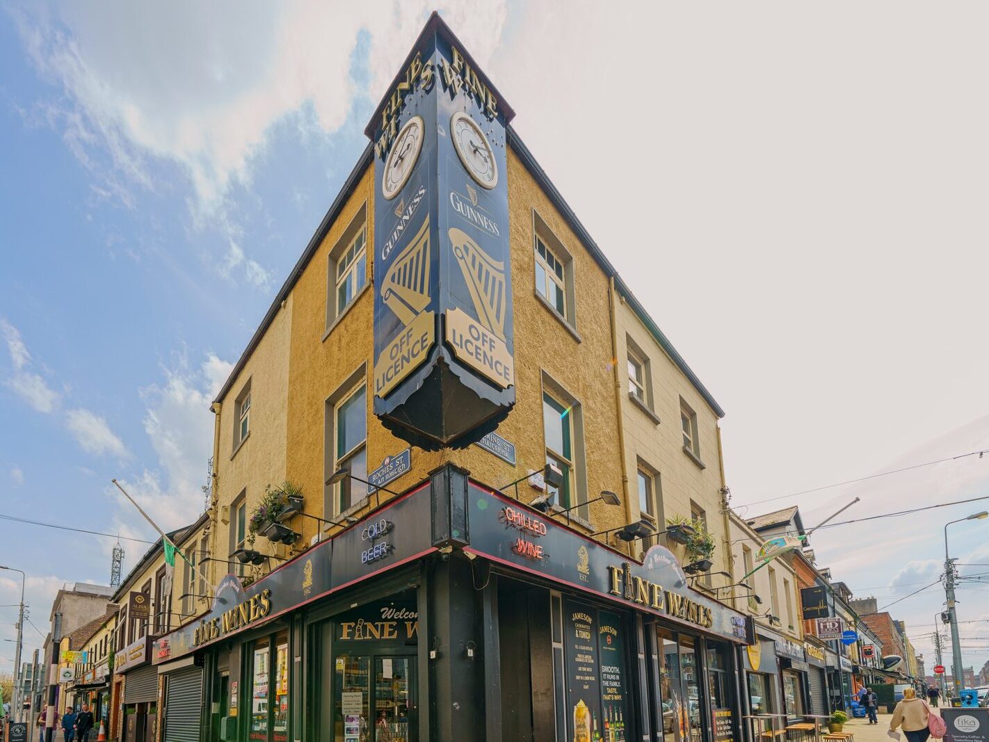 A WALK ALONG ROCHES STREET IN LIMERICK [AN AREA ONCE KNOWN AS PIGTOWN]-244695-1