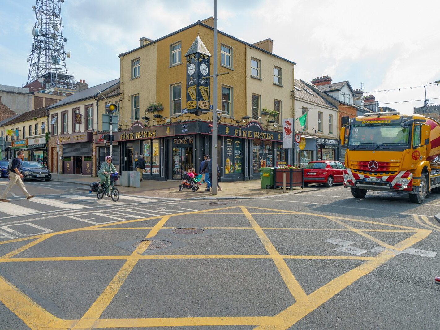 A WALK ALONG ROCHES STREET IN LIMERICK [AN AREA ONCE KNOWN AS PIGTOWN]-244700-1