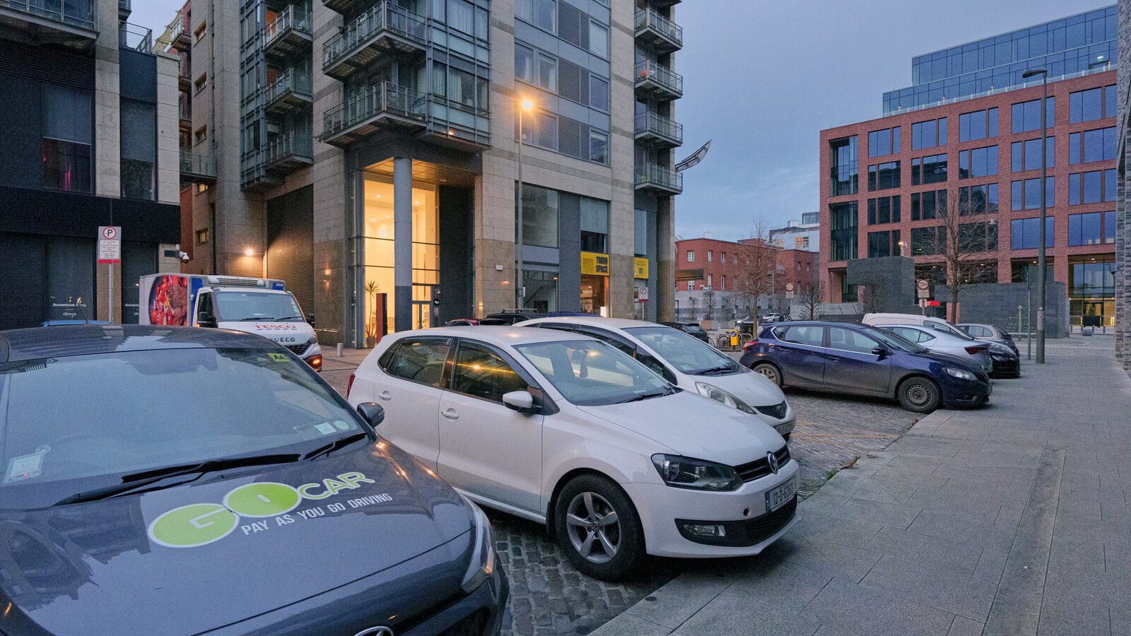 SMITHFIELD AREA PHOTOGRAPHED THE WEEK BEFORE CHRISTMAS 2023 [TESCO EXPRESS OPENED BESIDE THE TRAM STOP THIS TIME LAST YEAR]-226156-1